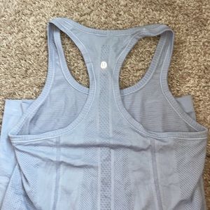Lululemon tank